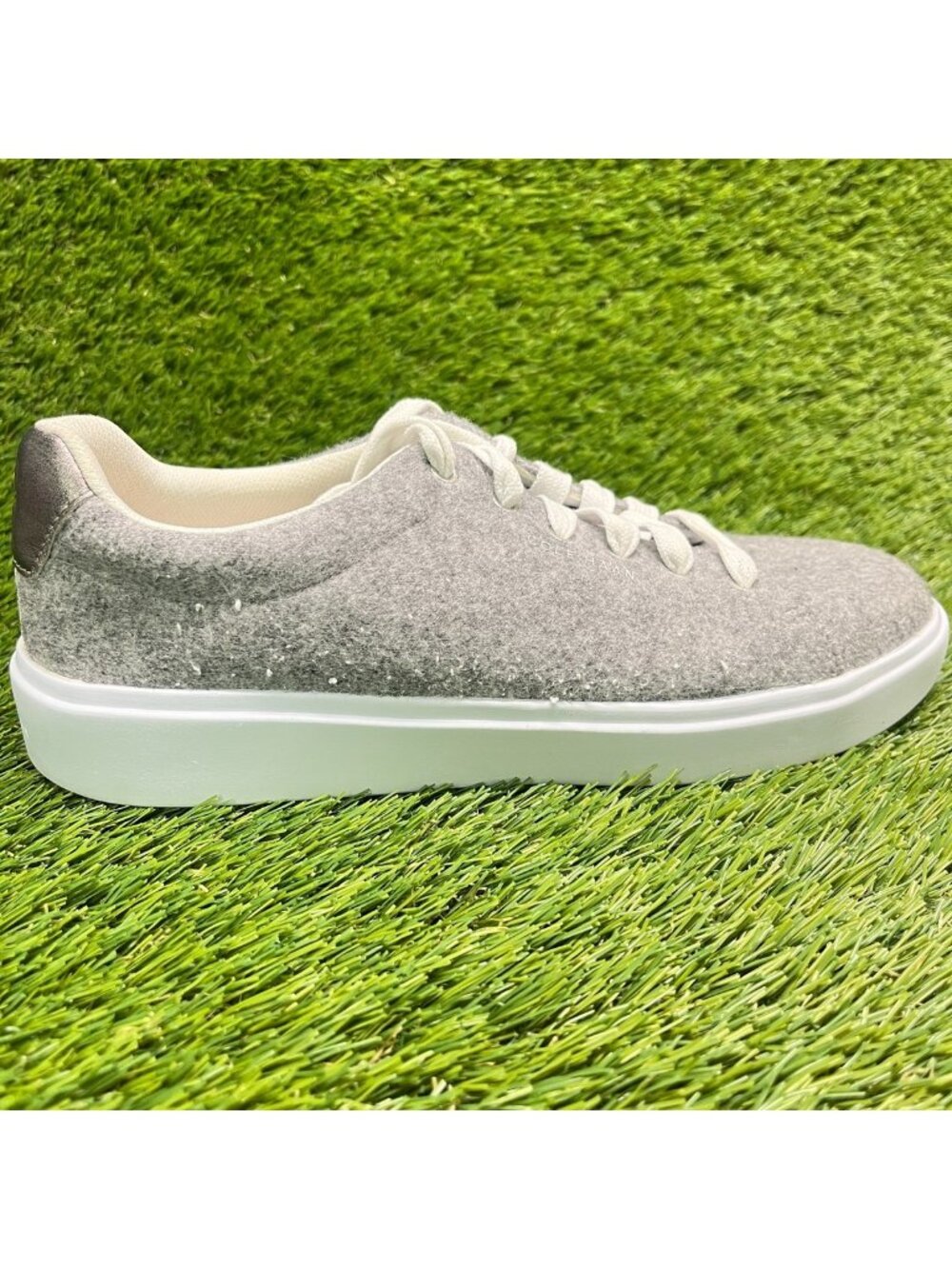 Cole Haan Grand Crosscourt Traveler Womens Size 7.5 Gray Casual Shoes Sneakers